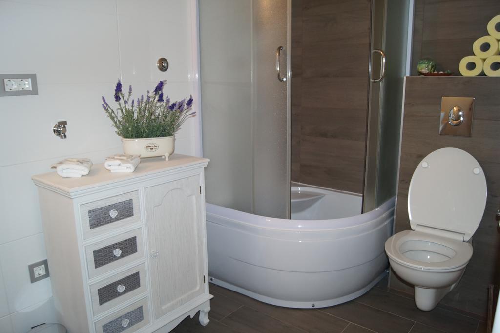 Studio Apartments Mirakul Σπλιτ Δωμάτιο φωτογραφία