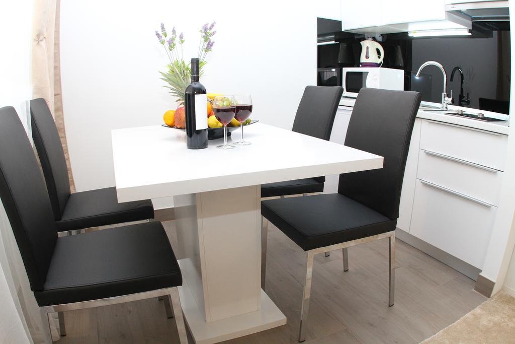 Studio Apartments Mirakul Σπλιτ Δωμάτιο φωτογραφία